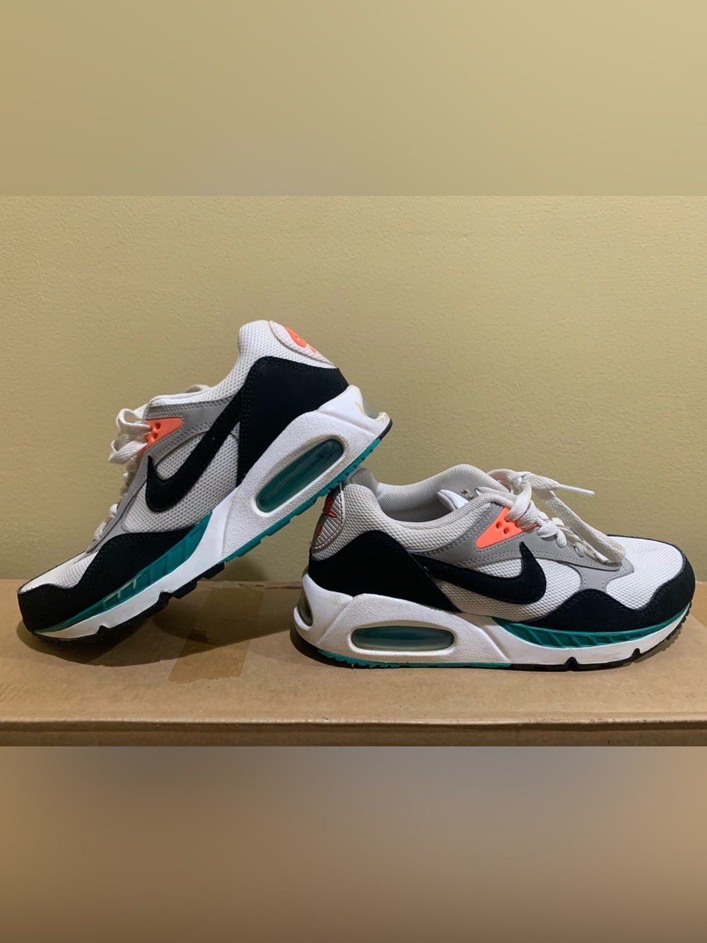 Women’s Nike Air Max Correlate